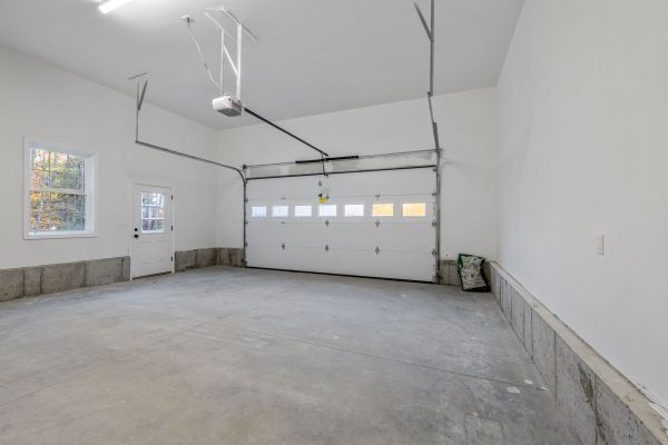 Cost of Garage Window Repair in Camas